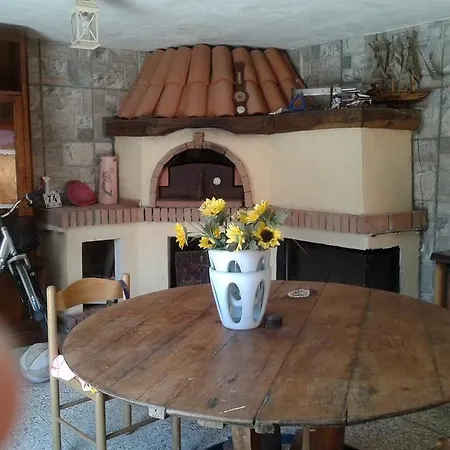 Il Ghiretto Apartmán Riccò del Golfo di Spezia